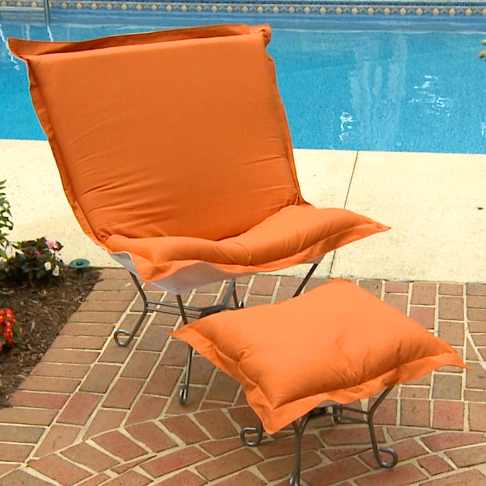 Olen 40" Chair Pad