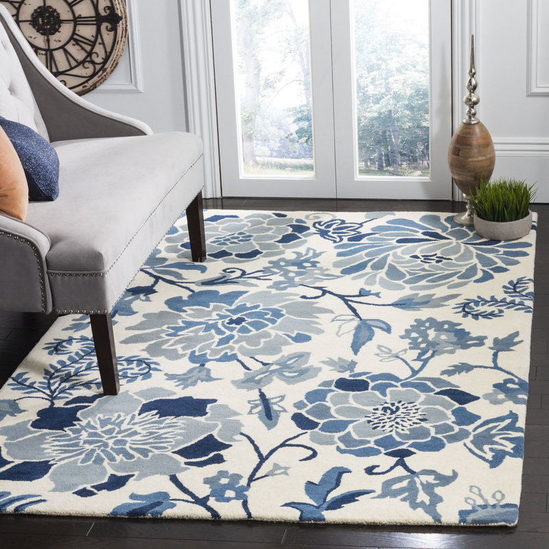 Coreatha Hand Tufted Wool/Cotton Floral Rug in Azurite/Cream/Black, Rectangle 9' x 12'