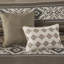 Édredon brun / grand 5 pièces avec coussins rayés à chevrons. Matériau, coussins décoratifs en tissu lavables à la machine et à taches, brun. Tissu, rembourrage,-118740009