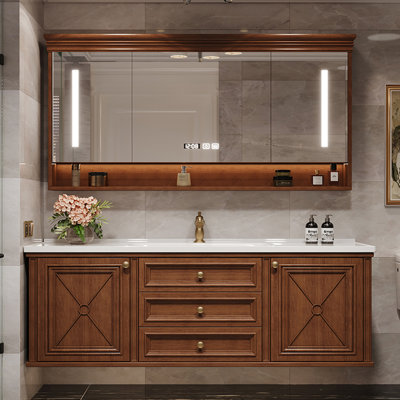 Armoire de salle de bain de style médiéval américain