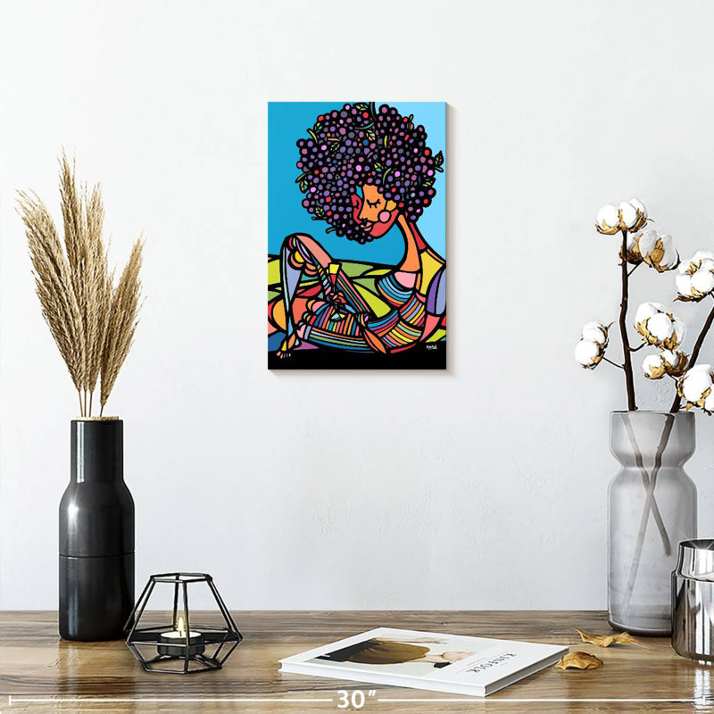Leisha Afro, H 24 po x l 16 po