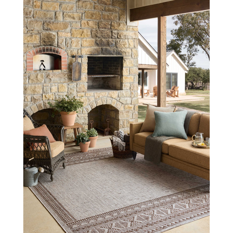 Loloi Easton Coffee / Dove Indoor / Outdoor Area Rug, Square 1'6"