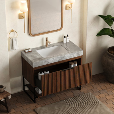 Meuble-lavabo de style 36 po avec pierre frittée grise, armoire en noyer foncé, lavabo en céramique encastré, tiroir, tablette ouverte, plateau en pierre pré-assemblé,