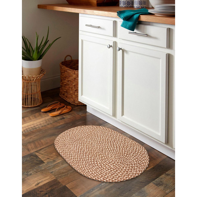 Tapis contemporain brun clair Natura, Ovale 2 pi x 3 pi 1 po