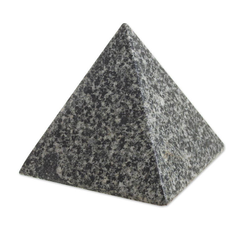 Figurine de tourmaline et de quartz Eissa