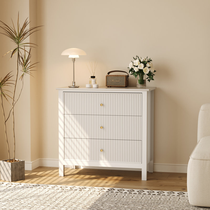 Modern Fluted 3 Drawer Dresser, White