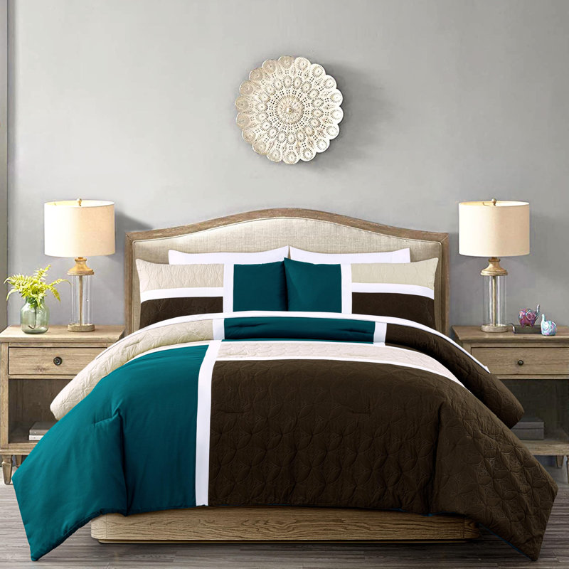 7-Piece Patchwork Bed in a Bag Comforter Set with Sheets, Full Comforter + 6 Additional Pieces, Teal/Beige/Brown