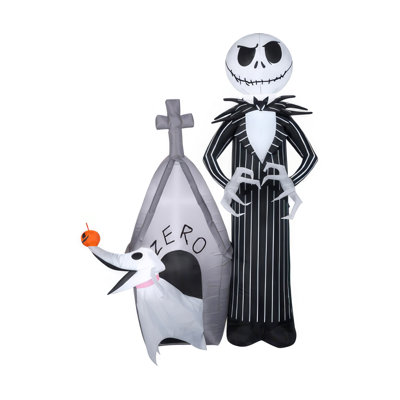 Airblown Jack And Zero w/house Medium Disney