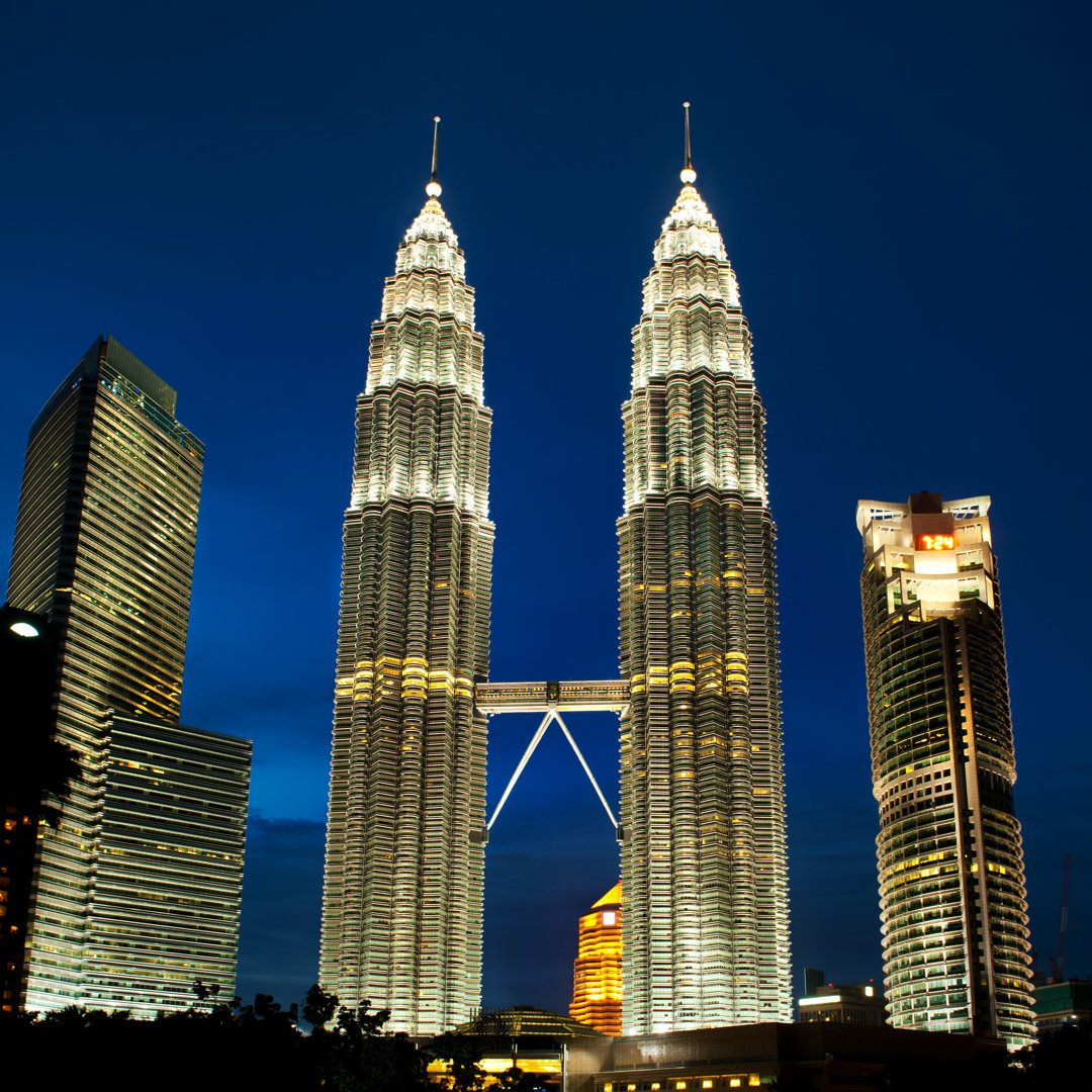 Swinney Cityscape Of Kuala Lumpur - Leinwandfoto