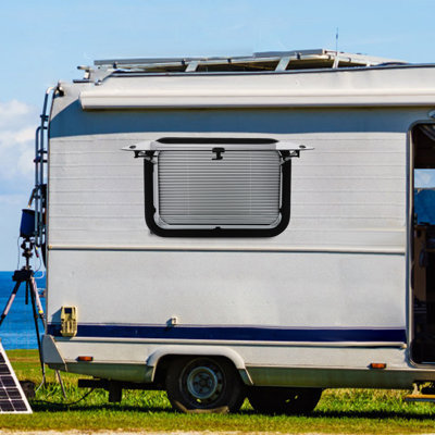 H 29,6 po x H 19,69 po avec fenêtre pour l'extérieur