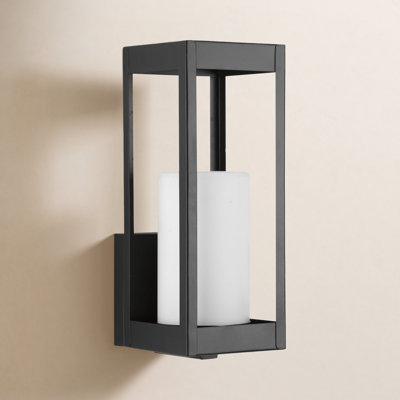 Saida Single Light Outdoor Wall Light