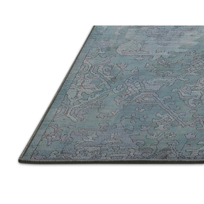 Gwinner Oriental Indoor Rug, Rectangle 7' x 9'