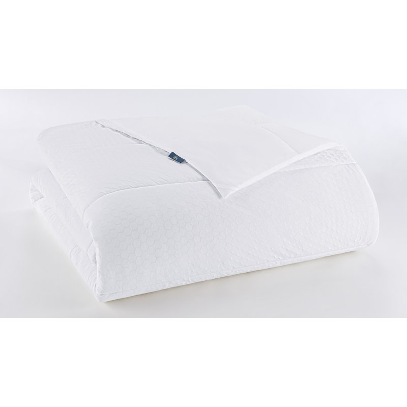 White Soft Cooling Down Alternative Twin Comforter with Corner Tabs
