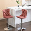 Rose moderne, 2 places, hauteur d'assise réglable de 63,5 à 84 cm, revêtement en velours avec dossier, confortable, base idéale pour la maison, le pub et l'îlot de cuisine, boutons tirés à la main, clous décoratifs, 2 dossiers pour un confort optimal.