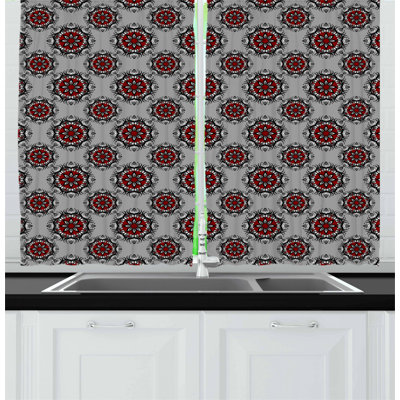 Pointed Kitchen Curtain