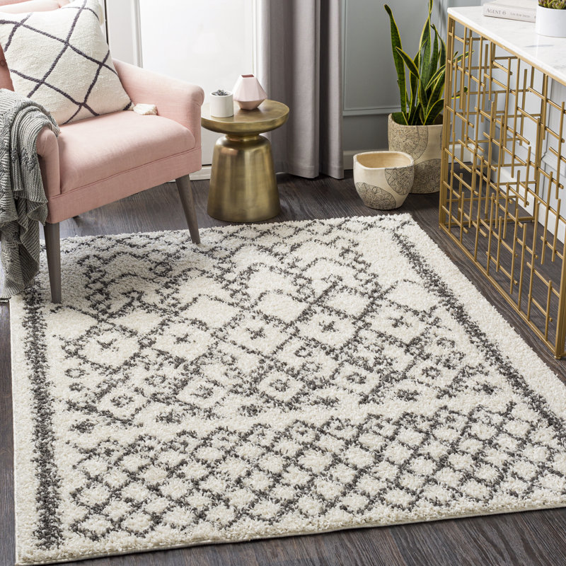 Geometric Indoor Rug, Rectangle 6'7" x 9'
