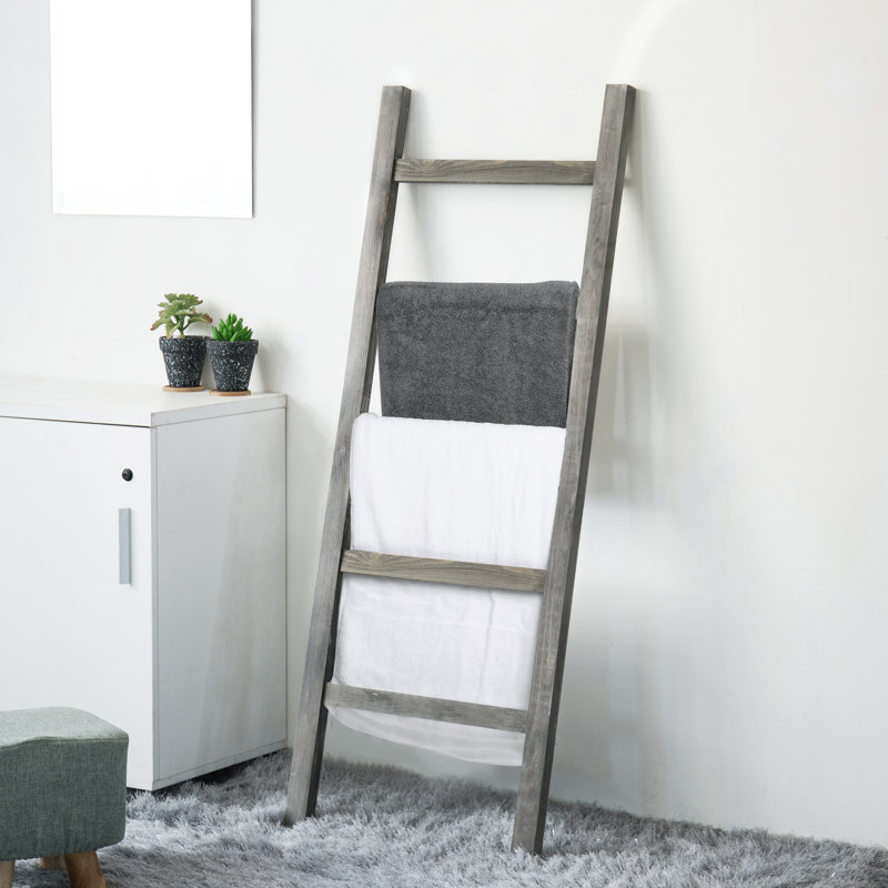 Wall-Leaning Wood 4.5 ft Blanket Ladder
