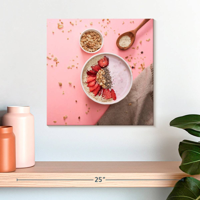 Petit déjeuner Yarlin à la fraise et à l'avoine, H 16 po x l 16 po