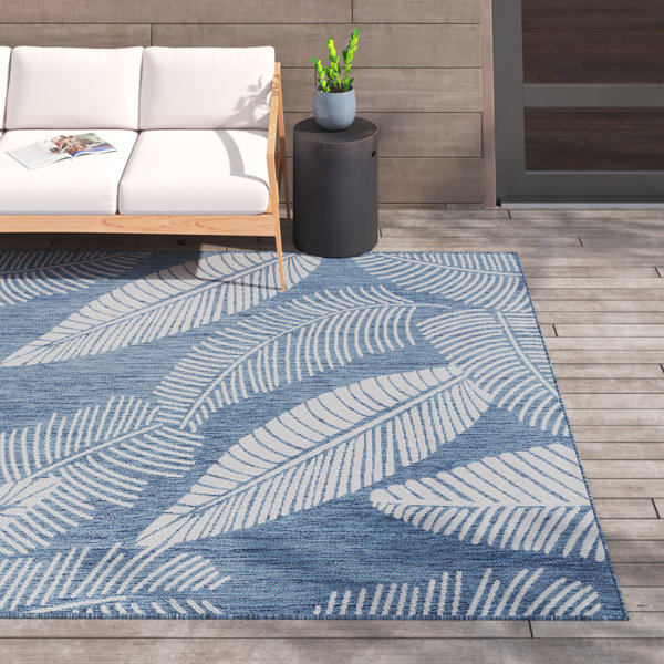 Beachcrest Home Demonte Floral Cream/Blue Indoor & Outdoor Area Rug ...