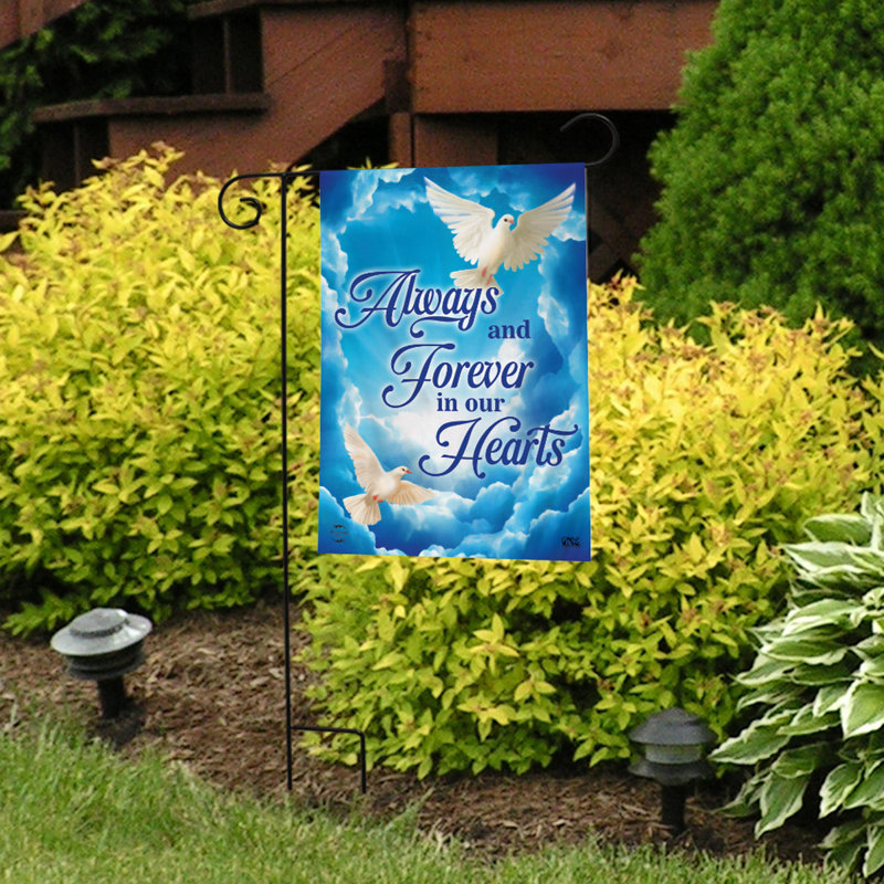 Drapeau de jardin «Always and Forever Doves»