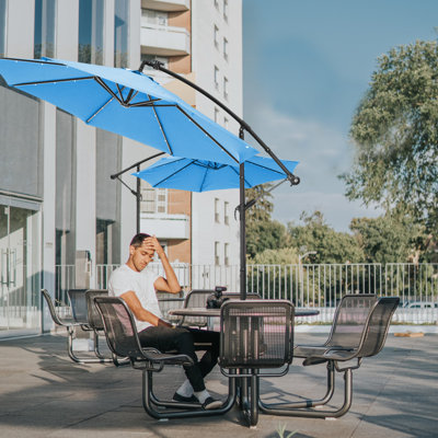 Parasol en porte-à-faux 9 pi 6 po Modla