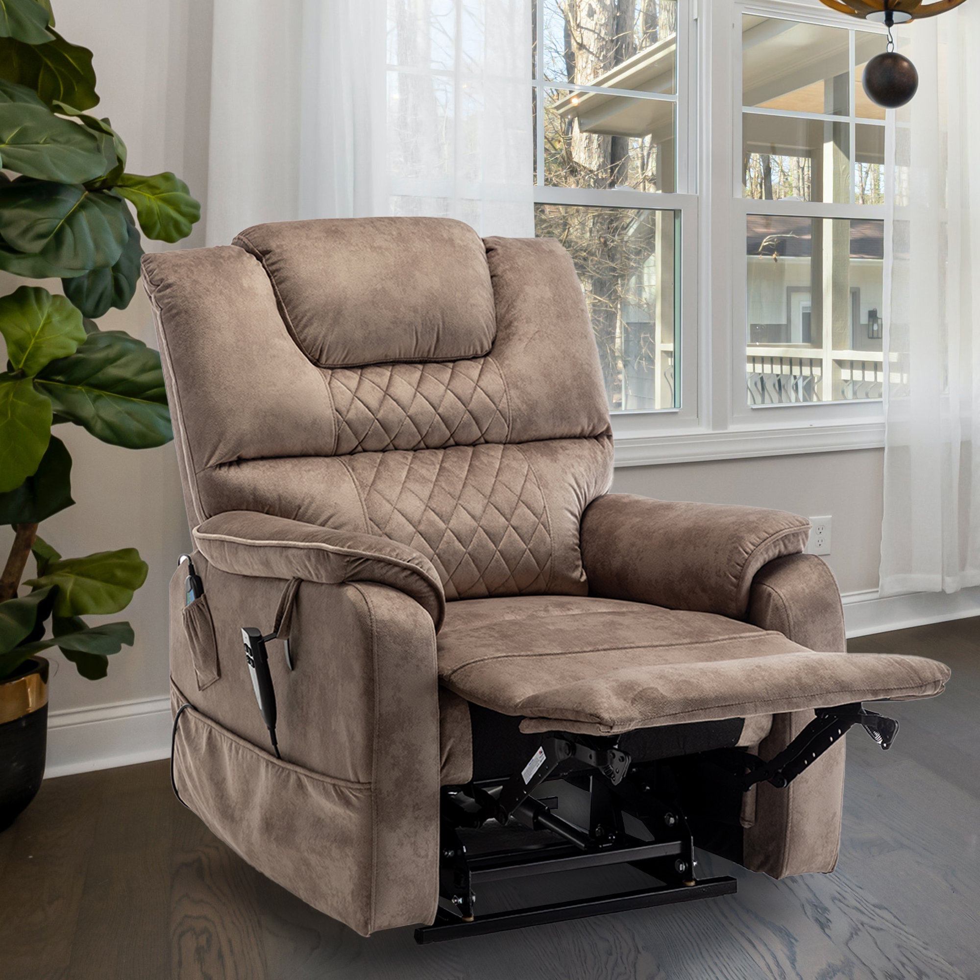 Lazy Boy Pillow For Sleeping In Recliner La-Z-Boy® Morrison