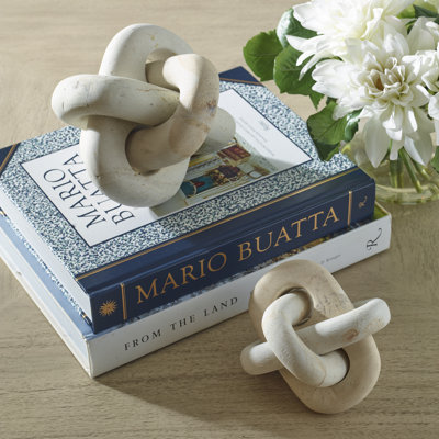 Sculptures en pierre calcaire, ensemble / 2