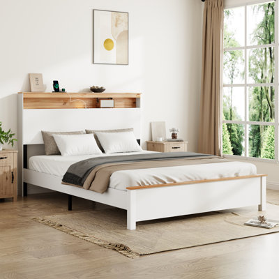 Structure de lit double avec DEL, tête de lit avec rangement et station de charge intégrée, lattes en métal, style traditionnel américain, couleur blanc antique, finition sous le lit