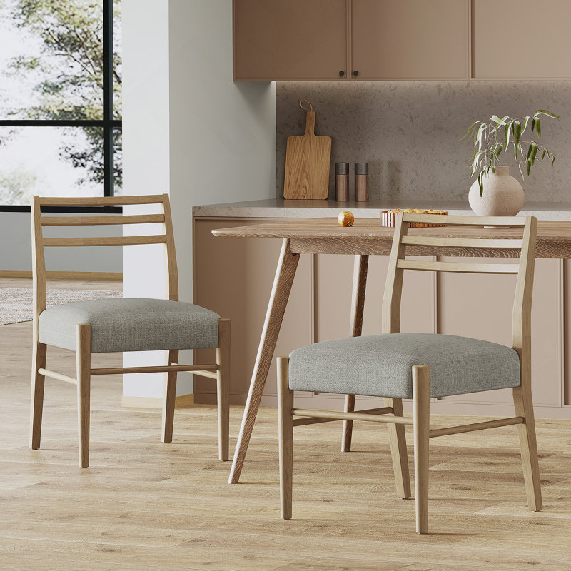 Chaise de salle à manger