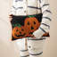 Coussin 18 po L citrouille d'Halloween crocheté