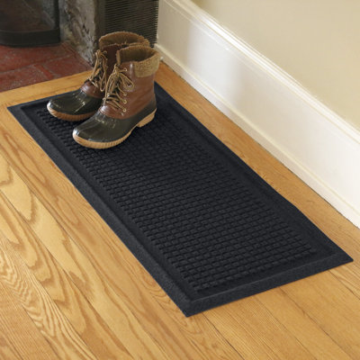 Tapis-décrottoir intérieur 15 po x 36 po WaterHog Squares