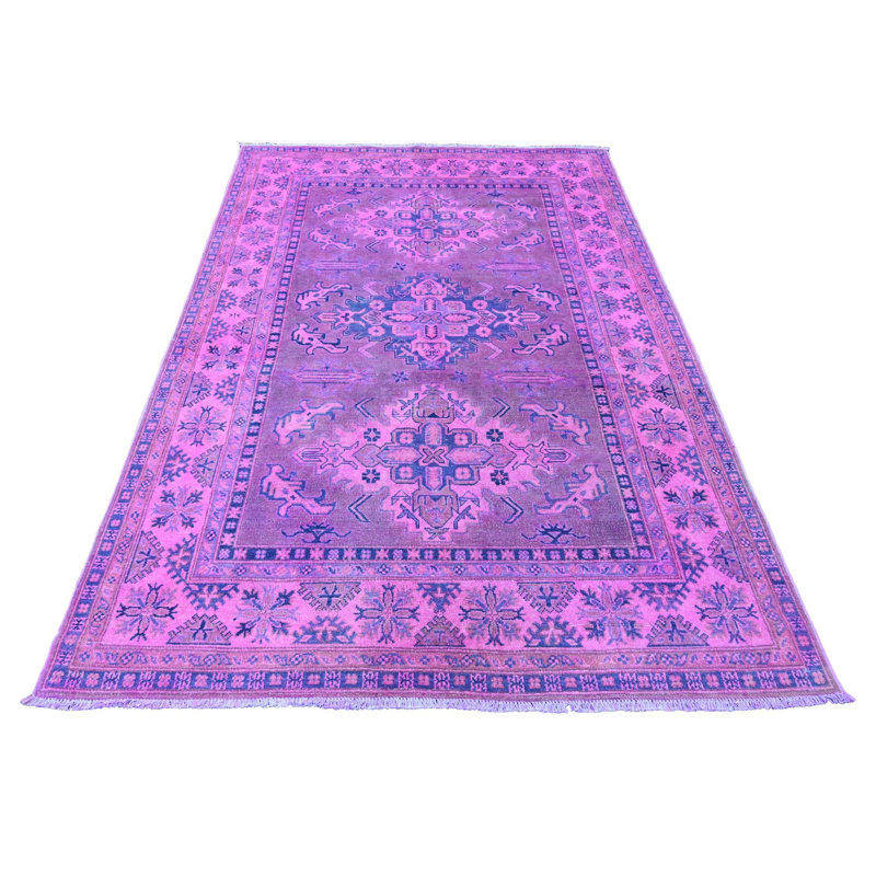 Tapis oriental noué à la main 5 pi 7 po x 7 pi 9 po Kazak surteint avec un motif de médaillon géométrique, 100% laine noué à la main