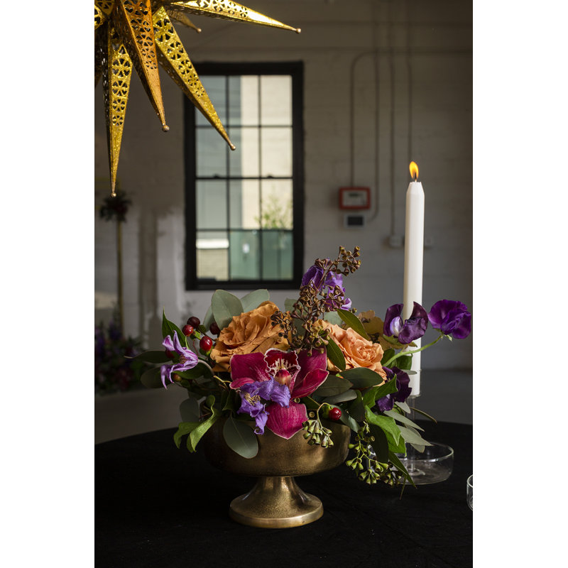 Vase de table en métal Abrams, H 4,25 po x l 6 po x P 6 po