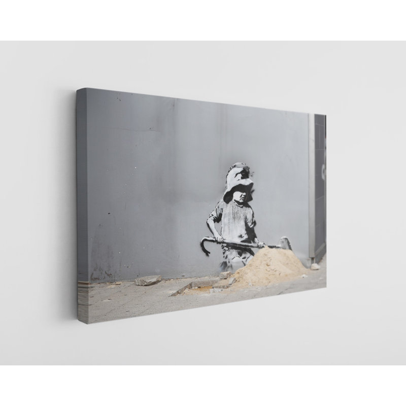 Impression sur toile Banksy Crowbar Girl Street, H 30 po x l 45 po