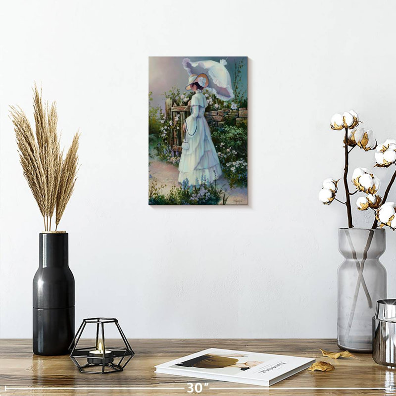 Leisha Lady Victoria, 12" H x 8" W