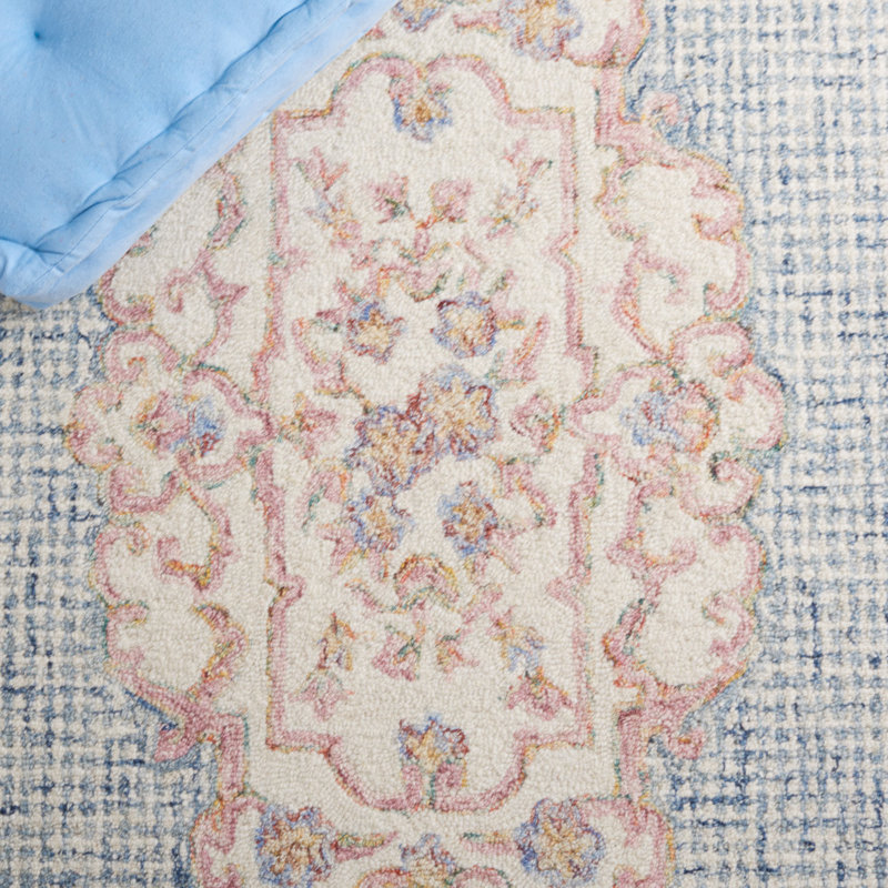 Rizal Hand Tufted Wool Oriental Rug, Rectangle 5' x 8'
