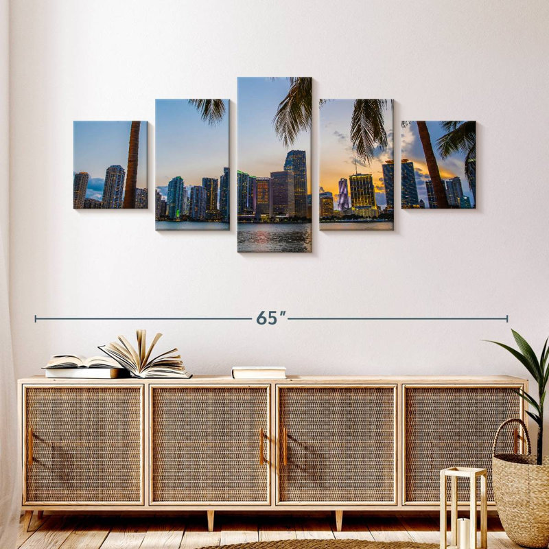 Florida Business District, H 24 po x l 55 po