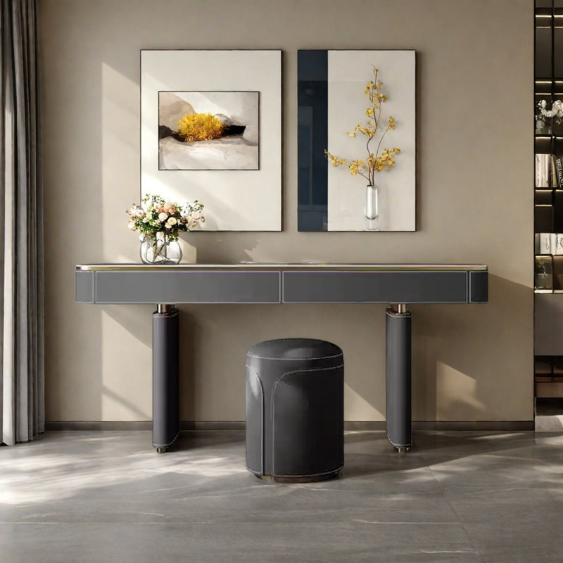 Olmos, Dark Gray