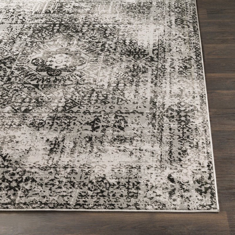 Tapis noir à motif oriental Tyrese, Rectangle 2 pi x 3 pi