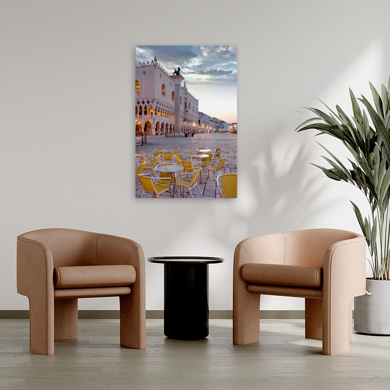Piazza San Marco au lever du soleil # 5 - Photographie de paysages, Italie, scènes de rue, art, H 36 po x l 24 po