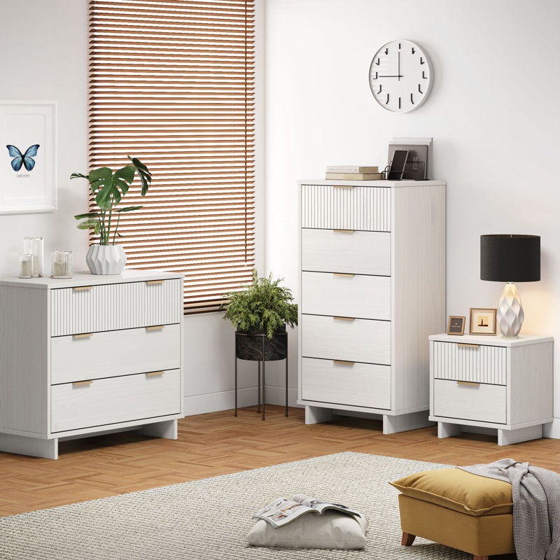 Ensemble de chambre à coucher en bois massif 3 pièces avec commode, commode et table de chevet Granville, Blanc