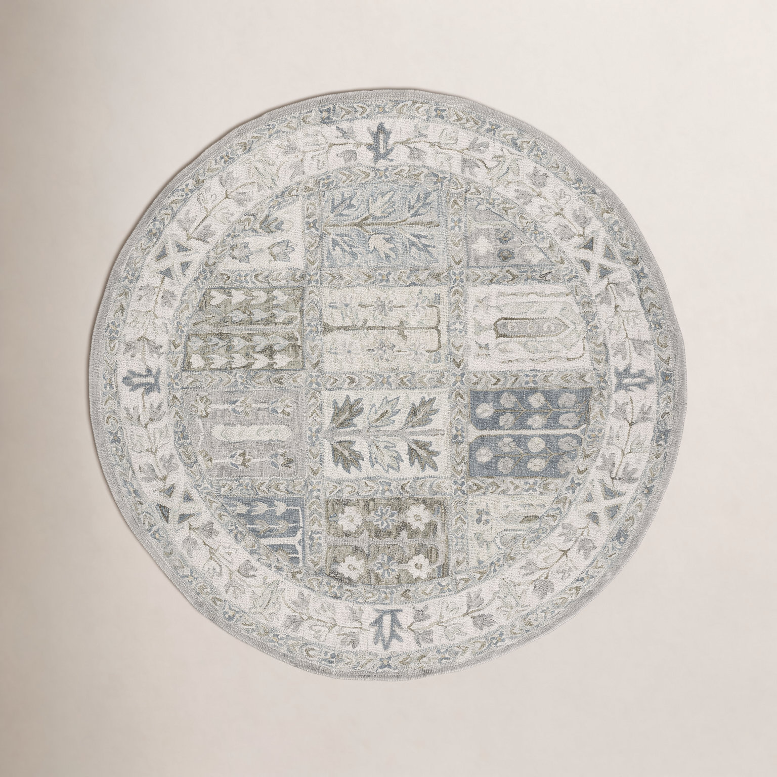Hand-Tufted Geometric Wool Rug, Round 6'