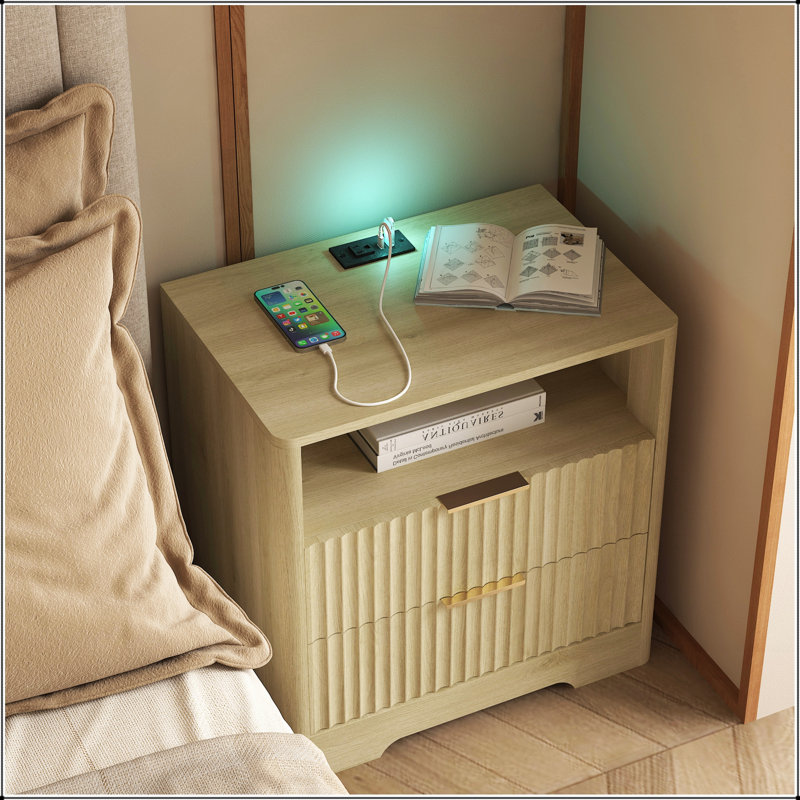 Table de chevet intelligente avec veilleuse à commande vocale et station de charge intégrée, parfaite pour les chambres à coucher modernes et la commodité.