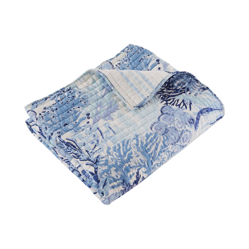 Reef Dream Quilted Throw