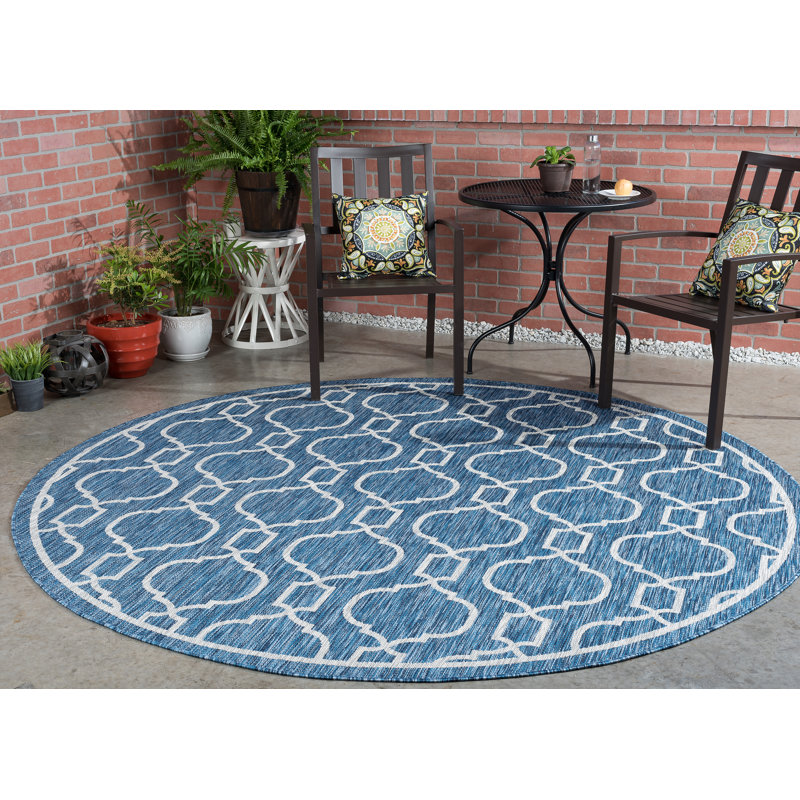Speegle Indoor / Outdoor Geometric Indigo Blue Area Rug, Round 5'3"