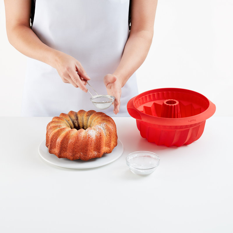 Lékué Deep Savarin Cake Mold, 8.7' in (22 cm)