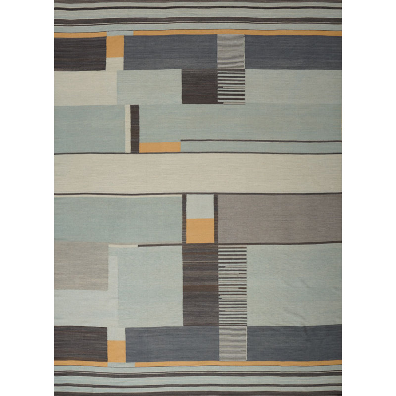 Plaid Area Rug in Gray/Blue