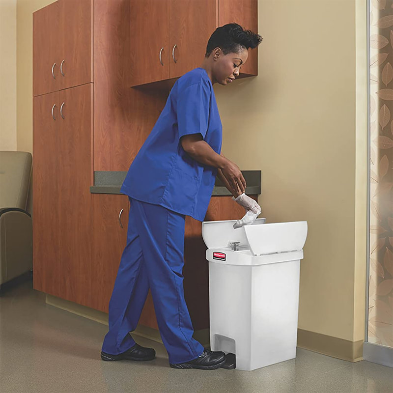 Slim Jim 8 Gallon Touch Top Waste Basket