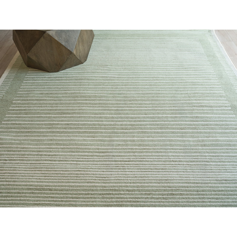 Dusseldorf Handmade Hand Tufted Sage Green/Ivory Area Rug, Rectangle 9' x 12'