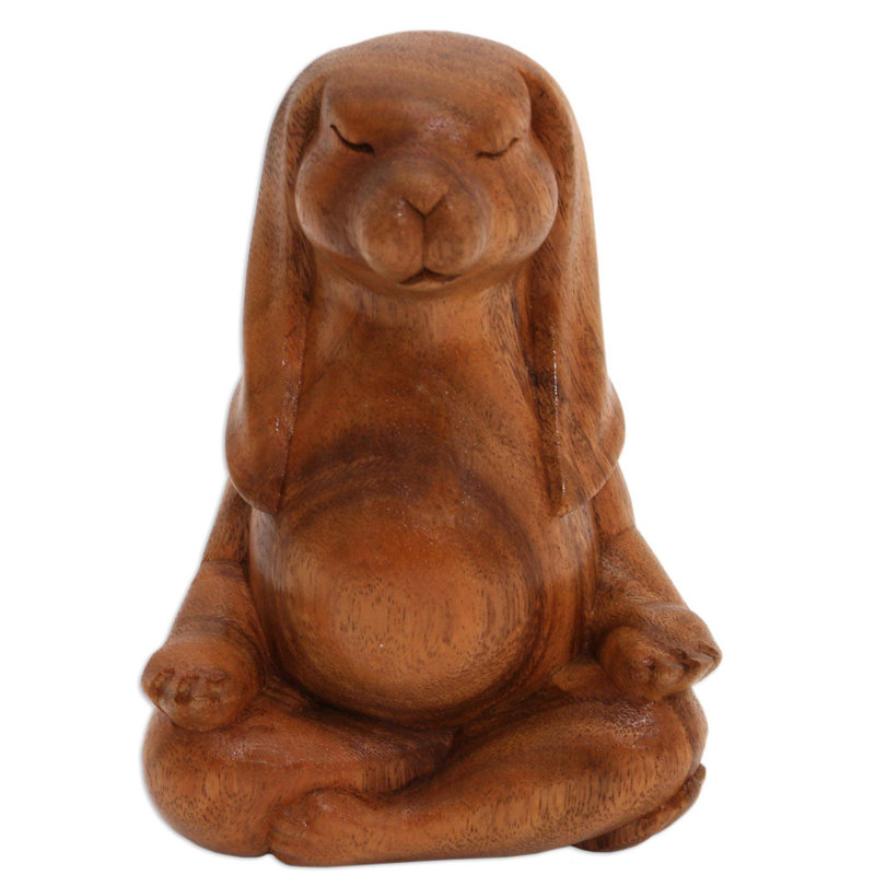 Figurine en bois de lapin yogae enceintes Daeschle